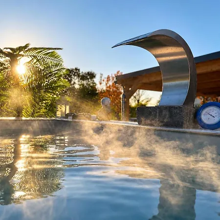 Buddha Lounge 40 - Private Pool & Sauna Retreat * Kassel