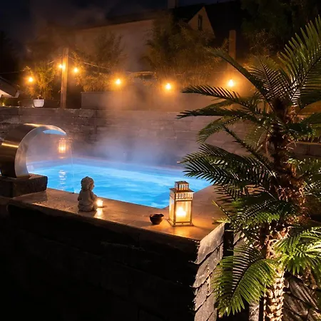 Buddha Lounge 40 - Private Pool & Sauna Retreat